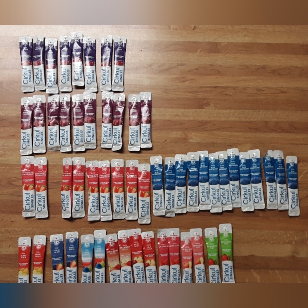Cirkul Singles Bundle Of 46! Variety GoSip, FitSip, LifeSip - Picture 2 of 8